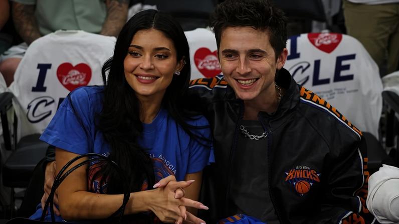 Kylie Jenner e Timothée Chalamet — Foto: Getty Images