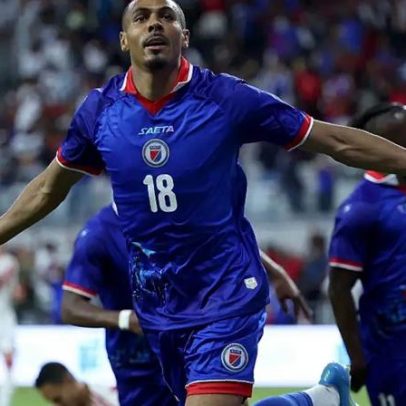 Camisa do Haiti na Copa terá mudanças após FIFA alegar mensagem política
