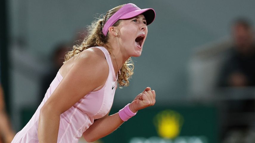 Mirra Andreeva é campeã em Roland Garros — Foto: Getty Images