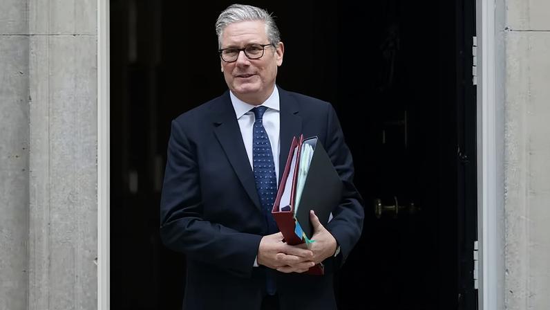 O premiê britânico, Keir Starmer — Foto: Alishia Abodunde/Getty Images