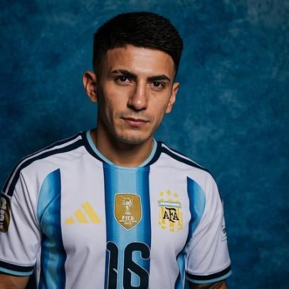 Campeão pelo Botafogo, Almada assume vaga de Di María pela Argentina