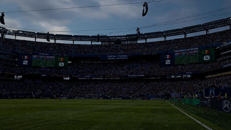 Gramado do estádio de Nova Jersey / Nova York tem sido criticado por jogadores — Foto: Paulo H. Dias/Eurasia Sport Images/Getty Images