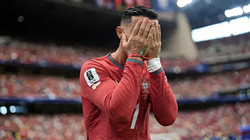 Cristiano Ronaldo não teve uma boa atuação na estreia de Portugal