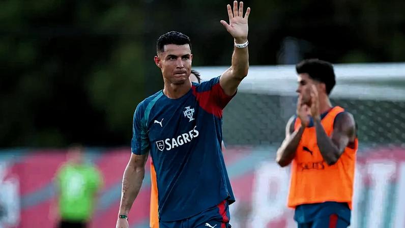 Cristiano Ronaldo em treino de Portugal
