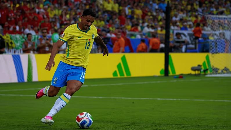 Danilo em ação pelo Brasil durante a estreia na Copa do Mundo 2026 — Foto: Hugo Rivera/Jam Media/Getty Images