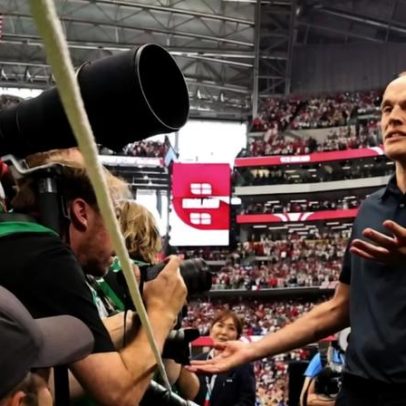 Técnico da Inglaterra pede à FIFA mudança durante o hino na Copa