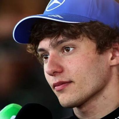 Antonelli lamenta abandono em Barcelona após fim da sequência de vitórias