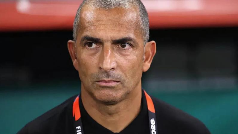 Sabri Lamouchi não seguirá como treinador da Tunísia