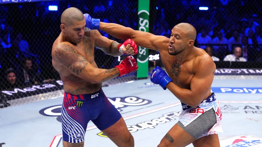 Ciryl Gane venceu Alex Poatan por nocaute técnico no segundo round — Foto: Jeff Bottari/Zuffa LLC