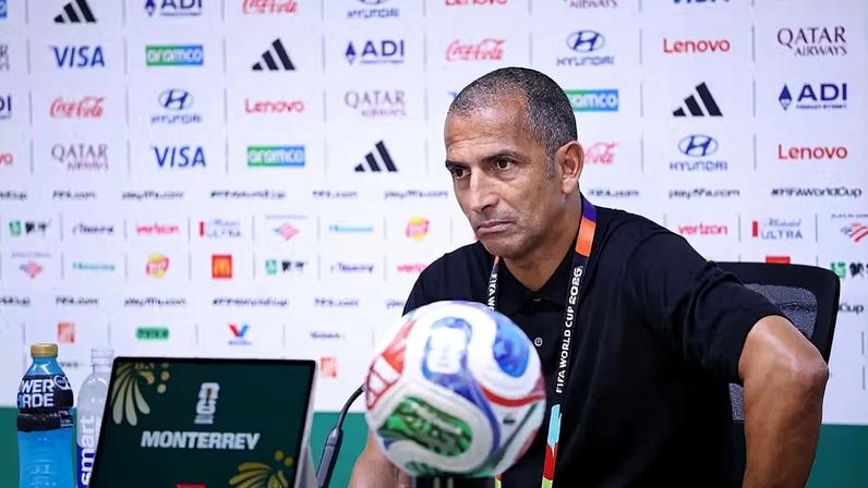 Sabri Lamouchi treinador da Tunísia — Foto: Hector Vivas - FIFA/FIFA via Getty Images