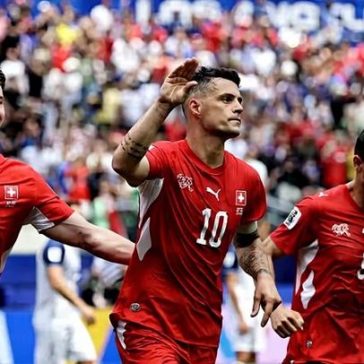 Técnico suíço diz ter alertado Xhaka sobre treta com imprensa