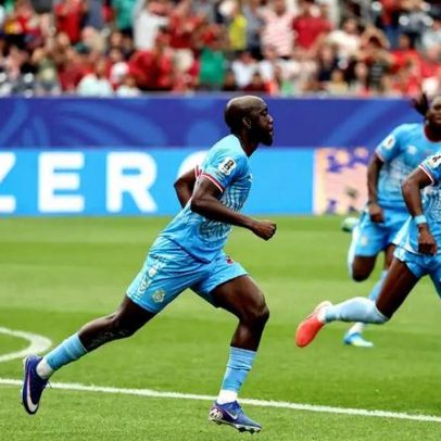 Torcedor da RD Congo fica fora da estreia na Copa por restrições de Ebola