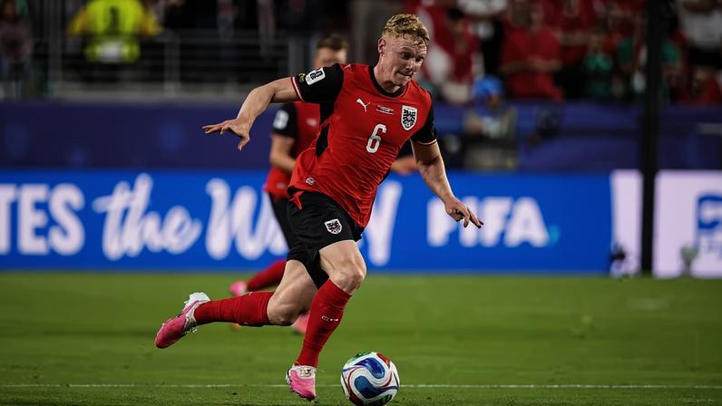 Nicolas Seiwald, jogador da Áustria — Foto: Alex Livesey - FIFA/FIFA via Getty Images