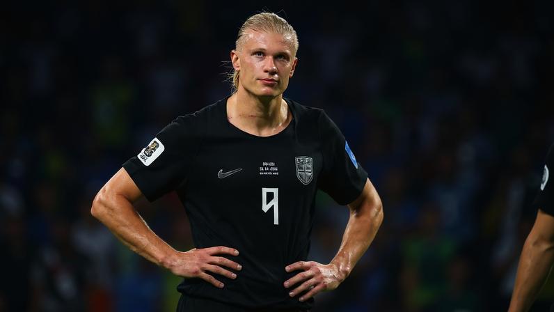 Haaland marcou quatro gols em seus dois primeiros jogos da Copa do Mundo — Foto: Rich Graessle/Icon Sportswire via Getty Images
