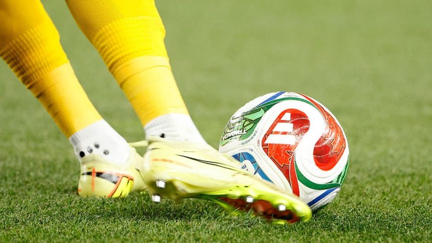 Trionda, a bola oficial da Copa do Mundo de 2026 — Foto: Jean Catuffe/Getty Images