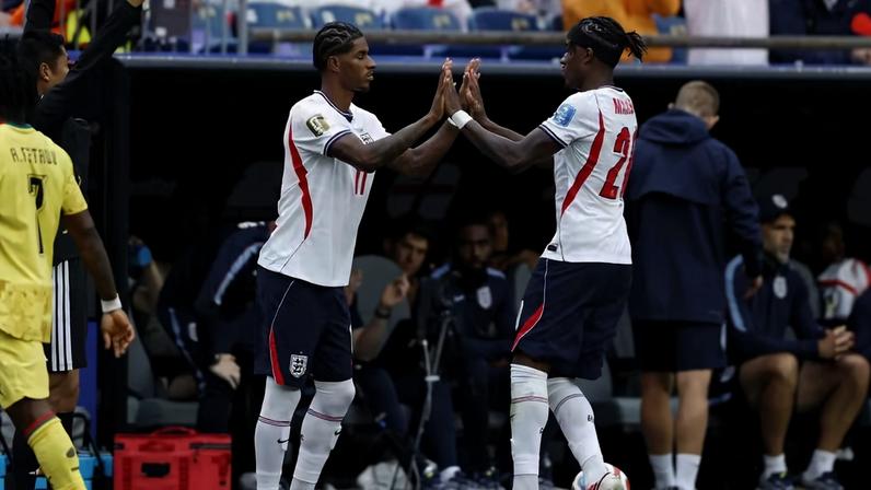 Rashford entra em campo no lugar do Madueke em Inglaterra x Gana — Foto: ANP via Getty Images