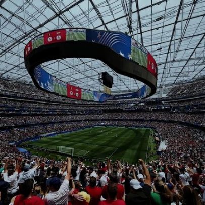 Copa do Mundo: Canadá e África do Sul entram na mata-mata no estádio mais caro