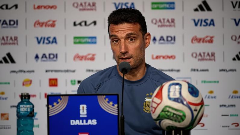 Lionel Scaloni, treinador da Argentina — Foto: Maja Hitij - FIFA/FIFA via Getty Images