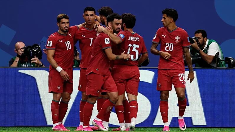Cristiano Ronaldo após marcar o terceiro gol de Portugal contra o Uzbequistão