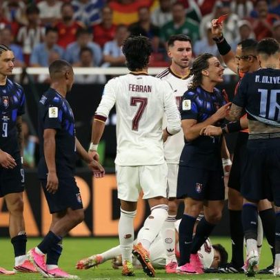 Copa 2026 registra recorde de expulsões desde 2014