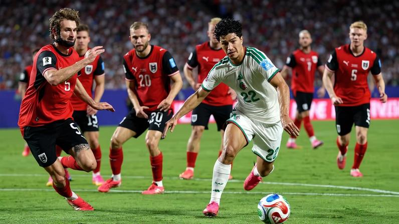 Argélia e Áustria fazem jogo regado a polêmicas — Foto: Charlotte Wilson/Getty Images