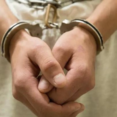 Mula do tráfico é presa na primeira viagem com cocaína
