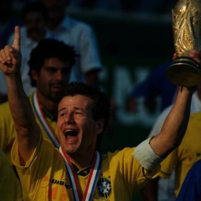 JN analisa como a raça influenciou a formação da seleção brasileira