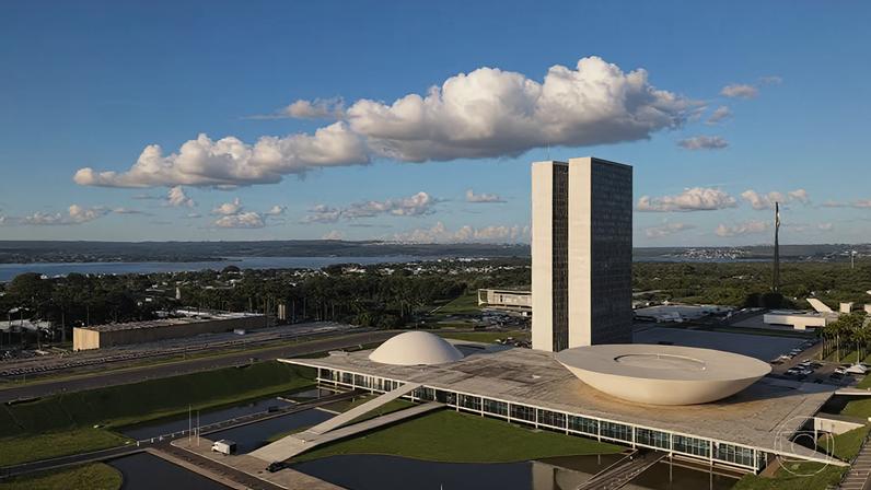 Distrito Federal é a unidade federativa com a maior média salarial do Brasil. — Foto: Jornal Nacional/ Reprodução
