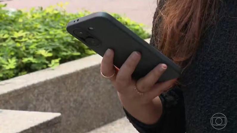 Anatel prorroga prazo da medida que permite ao consumidor bloquear chamadas indesejadas de telemarketing — Foto: Jornal Nacional/ Reprodução