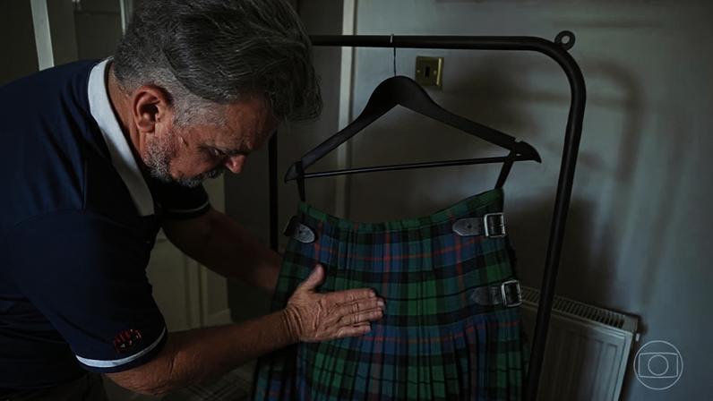 Kilt, a tradicional saia escocesa, pode custar cerca de R$ 7 mil — Foto: Jornal Nacional/ Reprodução