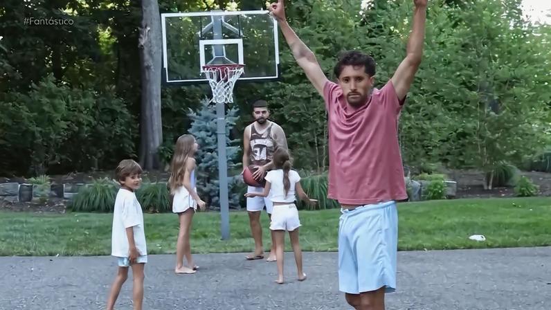 Marquinhos com a família — Foto: Reprodução/TV Globo