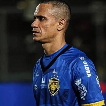 Renan negocia saída do Amazonas FC e fica fora da partida