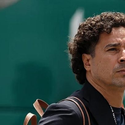 Técnico do México define situação de Ochoa para estreia na Copa