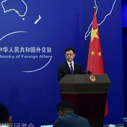 China pede que EUA e Irã cumpram acordo e avancem com a paz