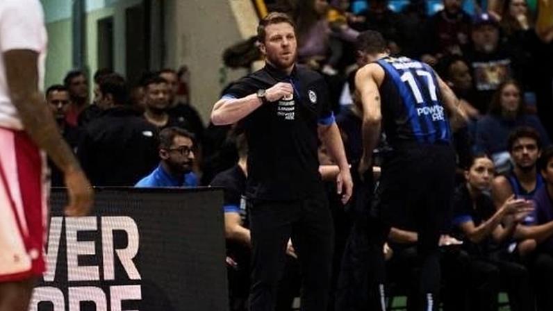Gustavinho durante o jogo 3 entre Pinheiros x Franca