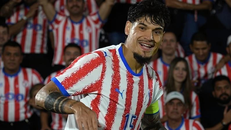 Zagueiro Gustavo Gómez é capitão tanto do Palmeiras quanto da seleção paraguaia