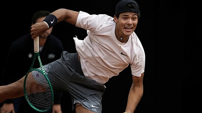 Luis Guto Miguel foi campeão juvenil de Roland Garros