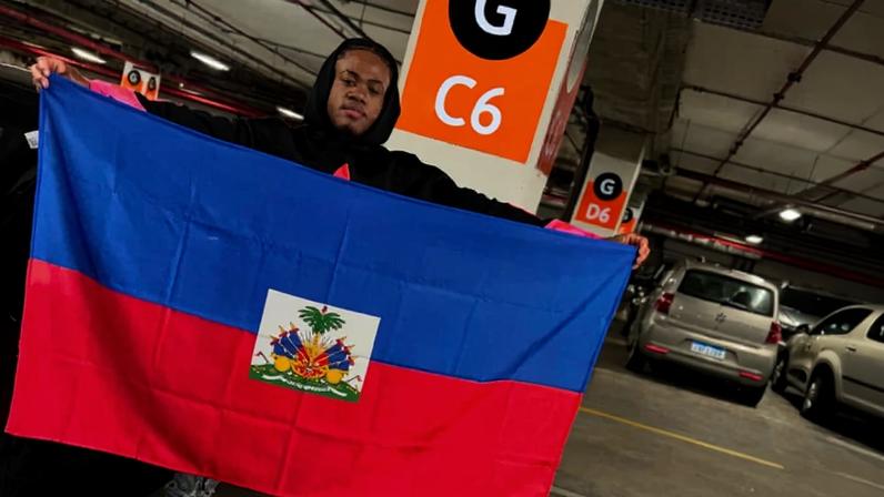 Haitiano no Brasil fala sobre emoção de enfrentar o Brasil na Copa: 'Meu país adotivo'