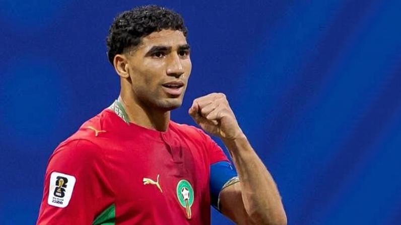Hakimi comemora gol de Marrocos sobre o Haiti em duelo da Copa