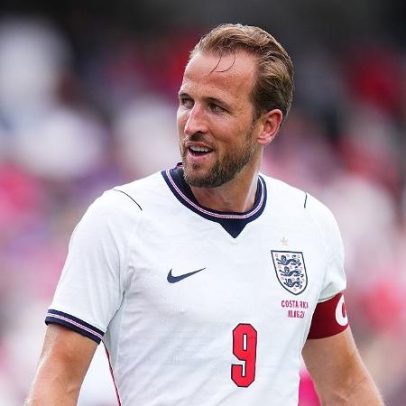 Inglaterra estreia pressionada na Copa, após 60 anos de espera