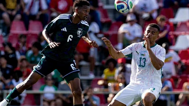 Arábia Saudita é melhor em primeiro tempo de amistoso com Senegal — Foto: Arábia Saudita.