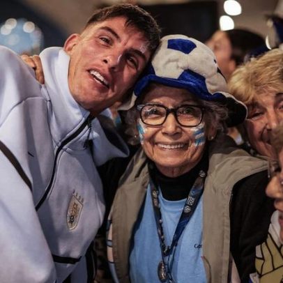 Uruguai parte para a Copa do Mundo com festa rumo ao México