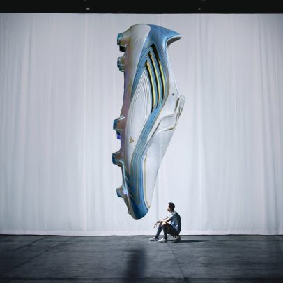 Messi escolhe chuteira para a Copa do Mundo de 2026