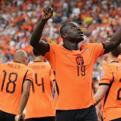 Holanda goleia Suécia por 5 a 1 na Copa; melhores momentos