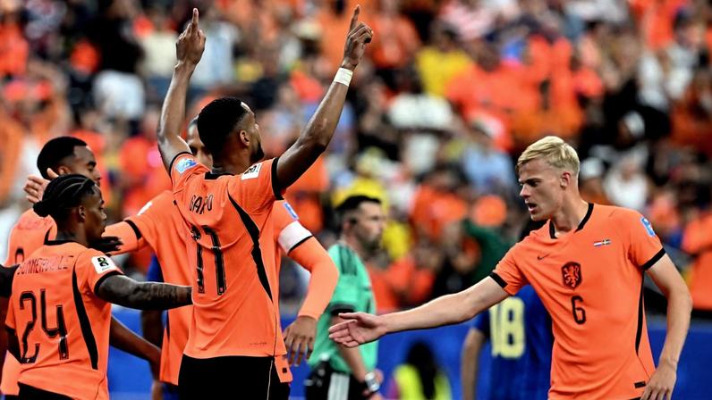 Cody Gakpo marcou dois gols na partida entre Holanda e Suécia pela Copa do Mundo (Foto: Ronaldo Schemidt / AFP)