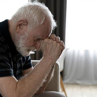 Probióticos podem reduzir sintomas de depressão em idosos