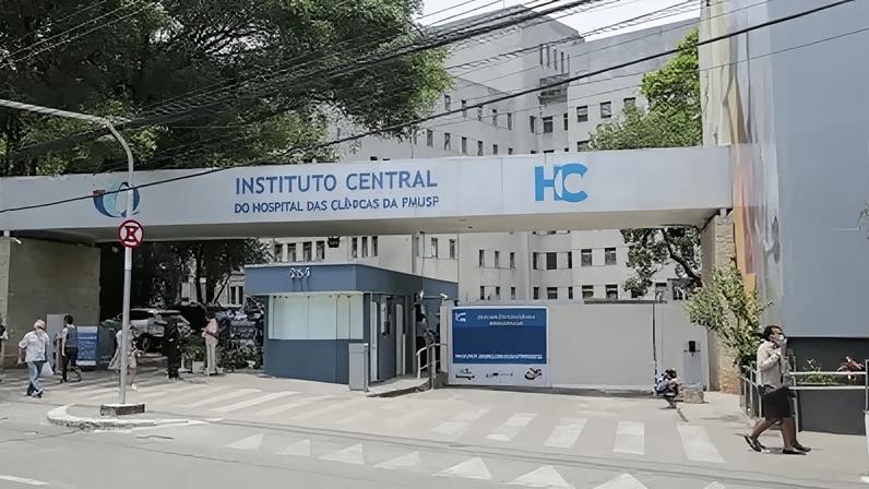 Fachada do Hospital das Clínicas, na zona oeste de São Paulo