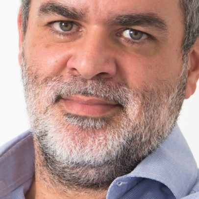 Flávio Bolsonaro faz pedido contra Alexandre de Moraes no caso Vorcaro