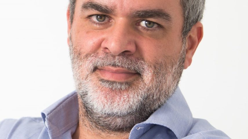 Flávio Bolsonaro pediu a suspeição de Alexandre de Moraes no STF
