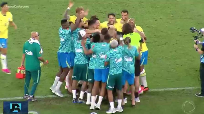 Seleção brasileira goleia o Panamá por 6 a 2, no Maracanã